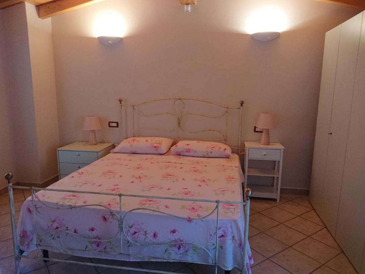 Il Carpino Bianco Bilocale Apartman Puegnago Kültér fotó