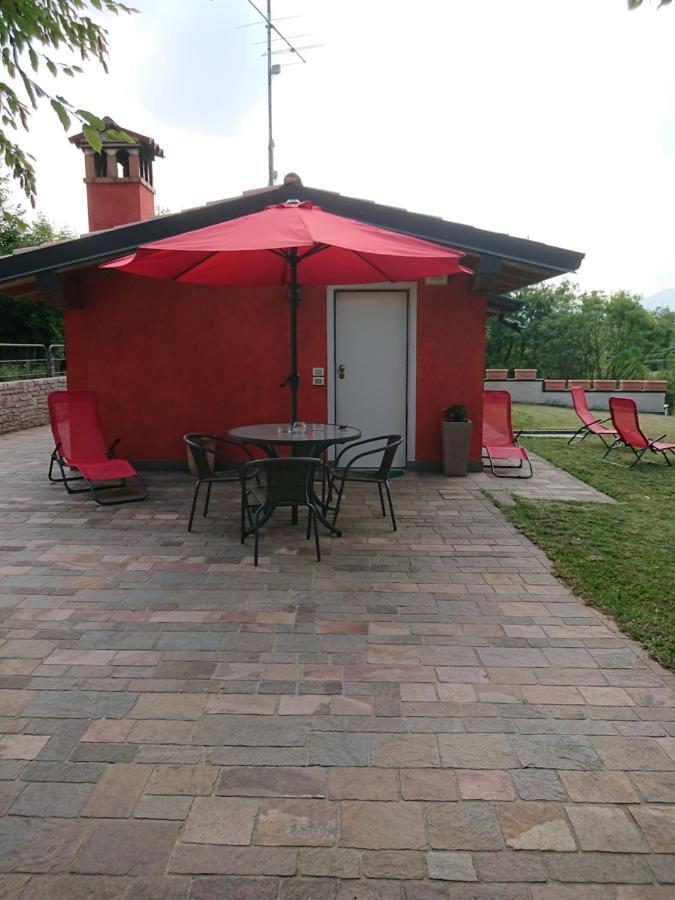 Il Carpino Bianco Bilocale Apartman Puegnago Kültér fotó